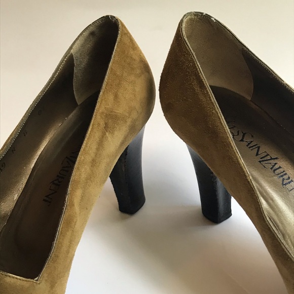 SOLD❗️❗️Vintage YVES SAINT LAURENT suede heels - Picture 4 of 10